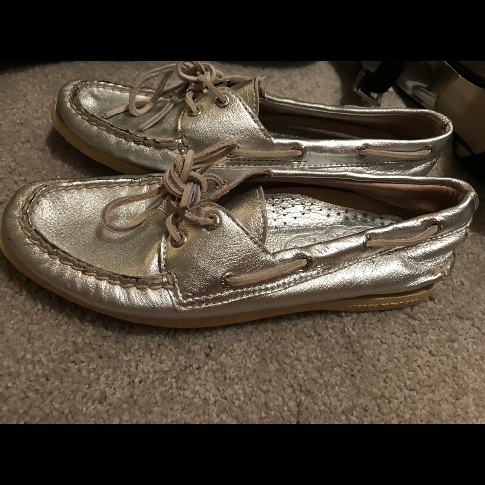 sperry topsiders